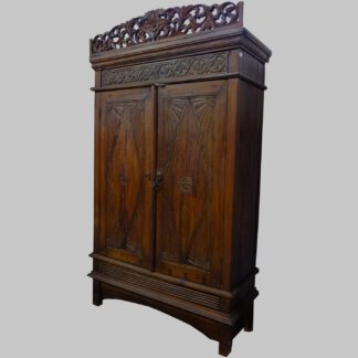 Antiker Schrank Teakholz, mit abnehmbarer Krone