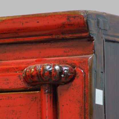 Alter Schrank mit 2 Türen und 2 Schüben – Bild 2