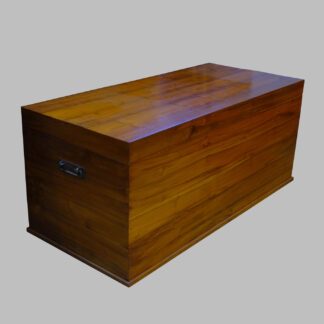 Große Truhe aus altem Teakholz, handmade by BATAVIA