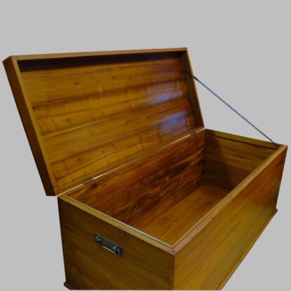 Große Truhe aus altem Teakholz, handmade by BATAVIA – Bild 2