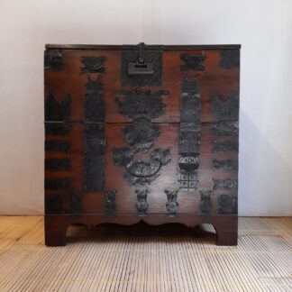 Antike Truhe KOREA Bandaji, mit Schloß