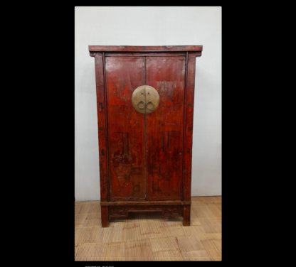 Historischer Asia Schrank Rot 190cm