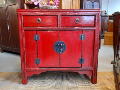 Antike Chinakommode, rot – Bild 2