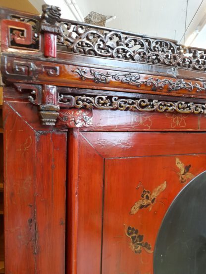 Antiker Hochzeitsschrank mit Krone, Asiaschrank Hartholz – Bild 2