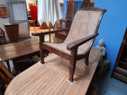 Antique Teak Planter's Chair, /'Lazy Chair'. Teakholz-Liegestuhl – Bild 6